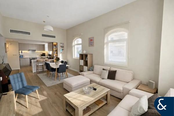 Corner Unit | Modified Layout | Upgraded